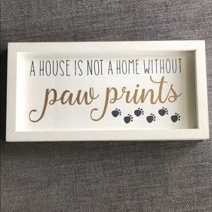 Paw prints animal lover wall art